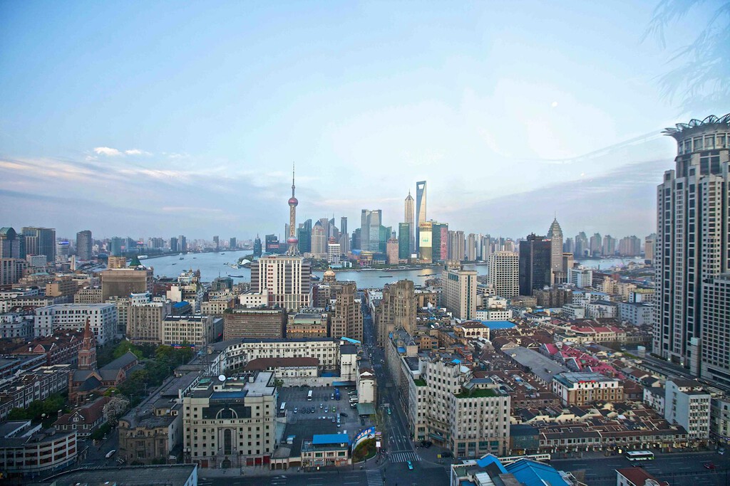 China tiene un plan para ganarle la carrera IA a Estados Unidos: poner a sus ciudades a competir entre sí