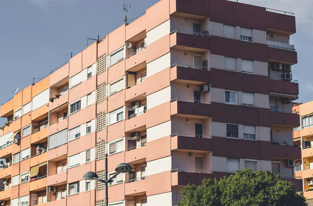 El brutal encarecimiento de la vivienda en España tiene un claro ganador: el bolsillo de las Comunidades Autónomas